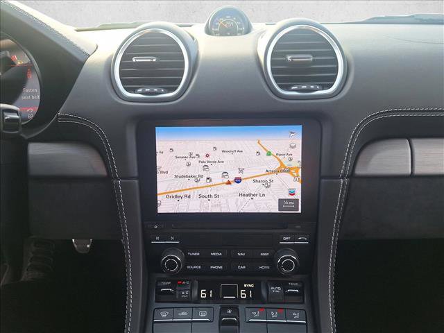 Used 2020 Porsche 718 Cayman GT4 image 13