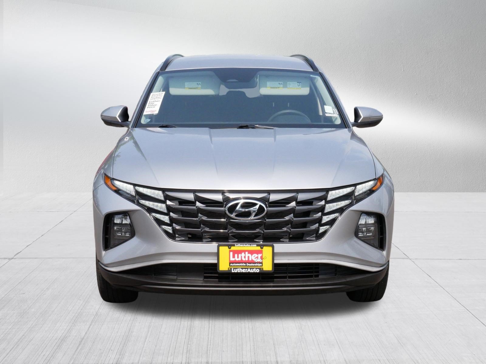 Used 2023 Hyundai Tucson SEL w/ Cargo Package FWD image 2