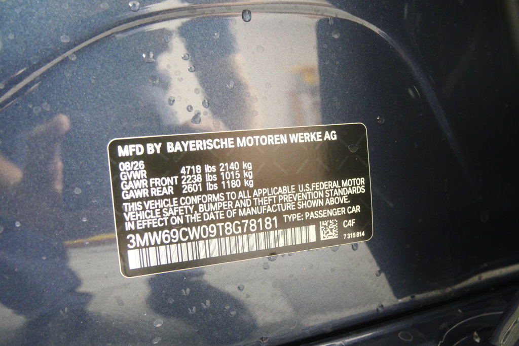 New 2026 BMW 330i Sedan w/ Convenience Package RWD image 25