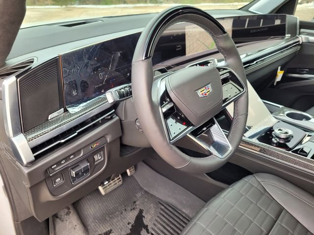 Used 2025 Cadillac Escalade ESV V AWD/4WD image 23
