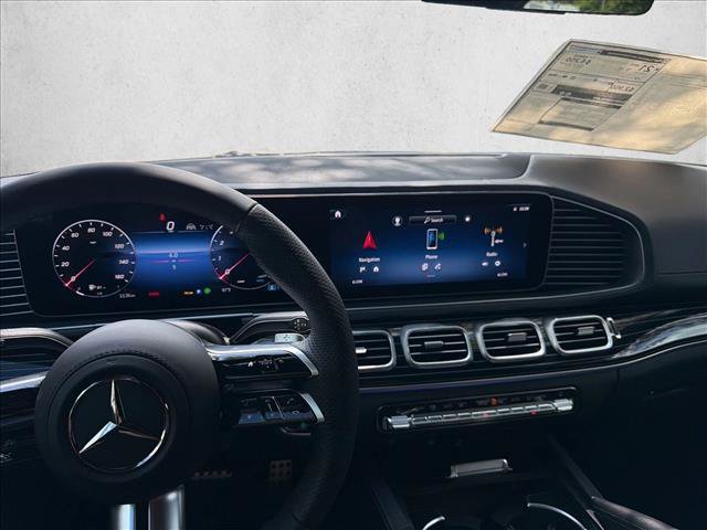 New 2026 Mercedes-Benz GLS 450 4MATIC image 9