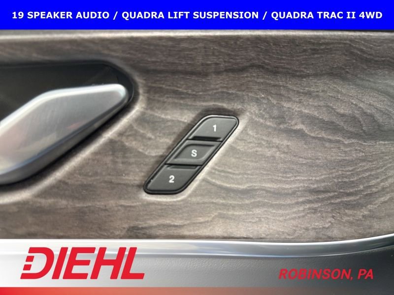 Used 2023 Jeep Grand Cherokee L Overland image 29