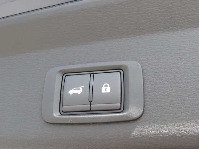 New 2026 Mitsubishi Outlander SE FWD image 6
