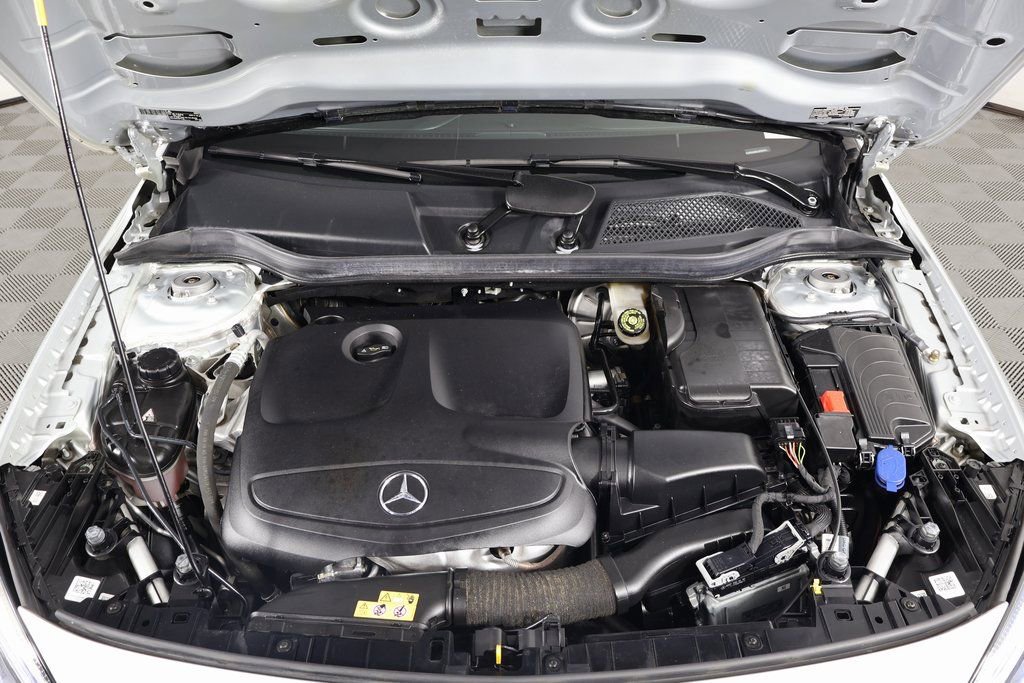 Used 2020 Mercedes-Benz GLA 250 4MATIC image 15