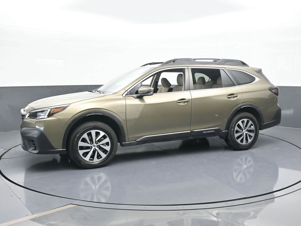 Used 2021 Subaru Outback Premium image 2