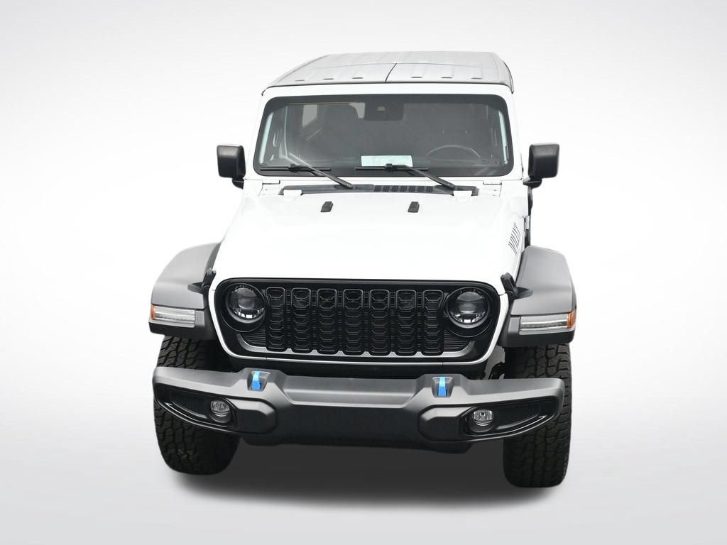 Used 2024 Jeep Wrangler Unlimited AWD/4WD image 22