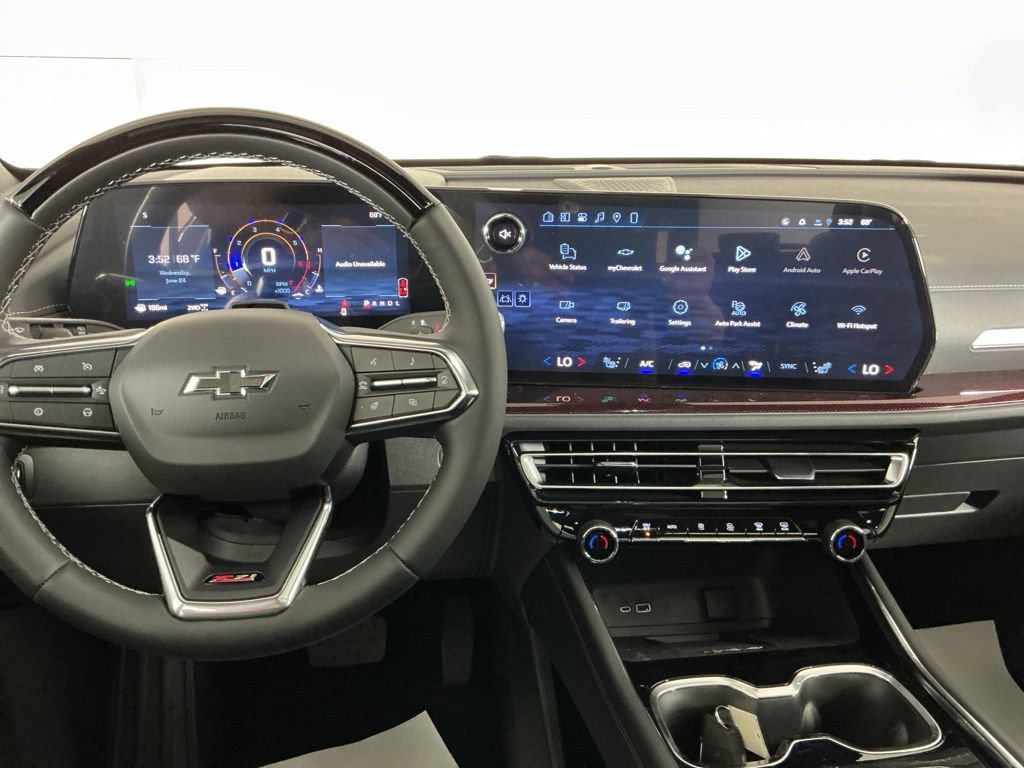 New 2026 Chevrolet Traverse Z71 w/ Enhanced Driving Package AWD/4WD image 21