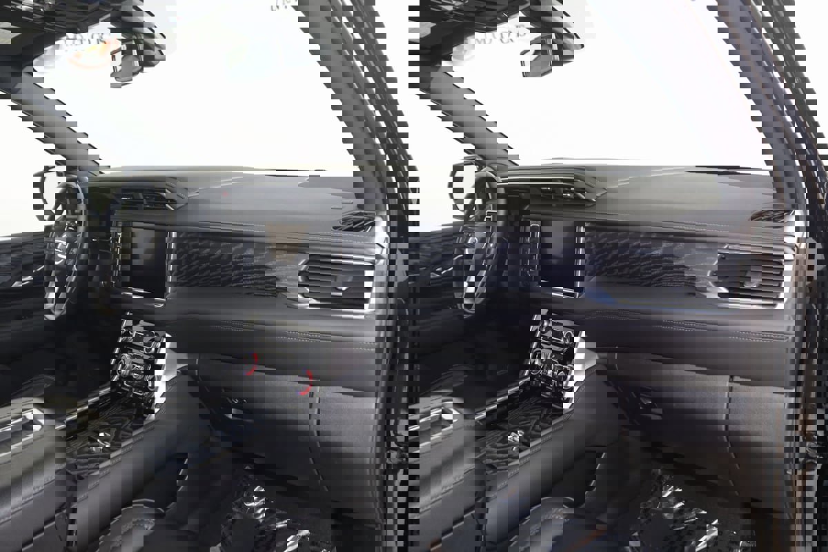 Used 2022 GMC Yukon Denali image 42