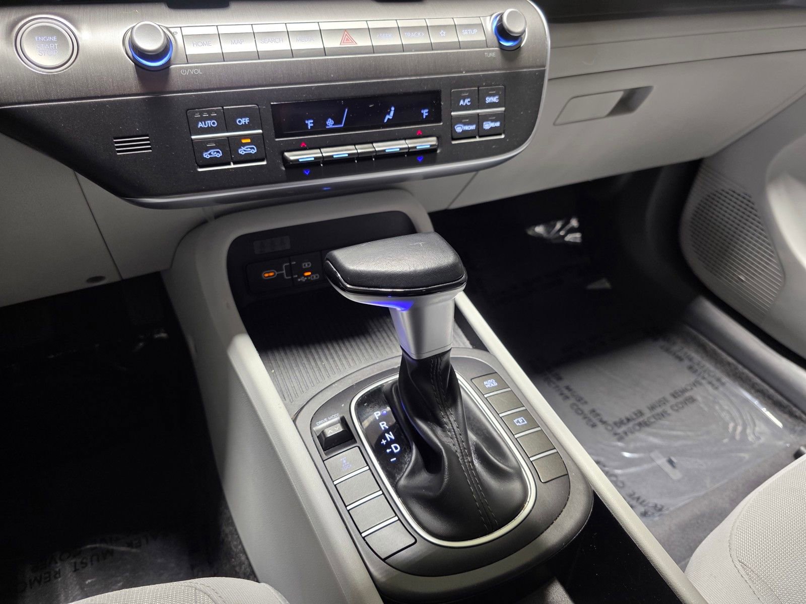 Certified 2024 Hyundai Kona SEL image 27