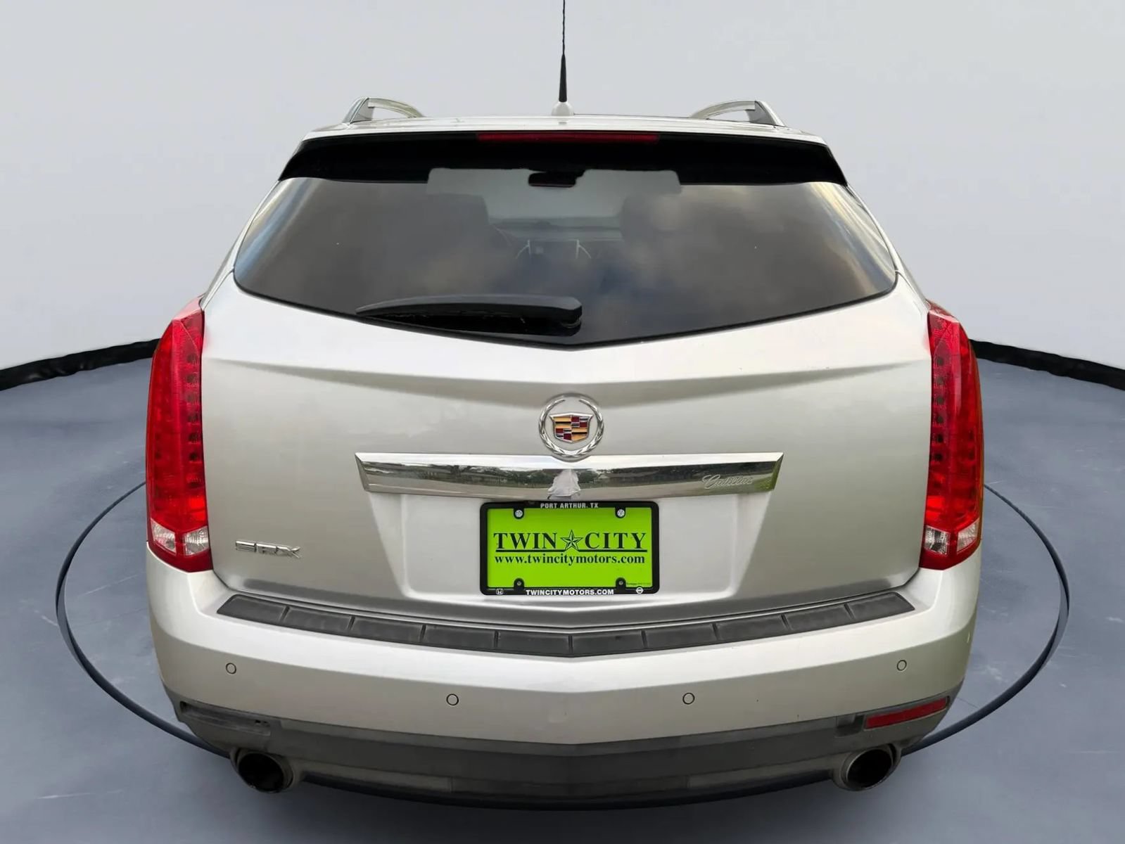 Used 2014 Cadillac SRX Luxury w/ Driver Awareness Package FWD image 6