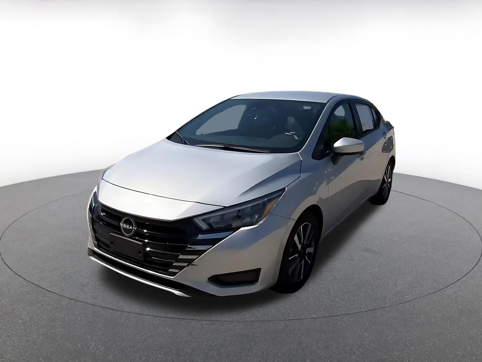 Used 2025 Nissan Versa SV FWD image 7