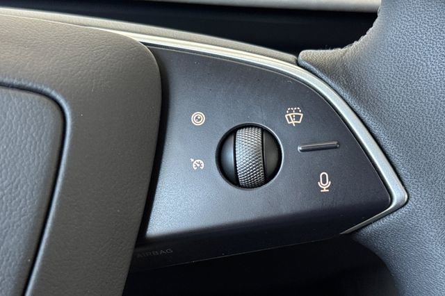 Used 2025 Tesla Model 3 Long Range image 35