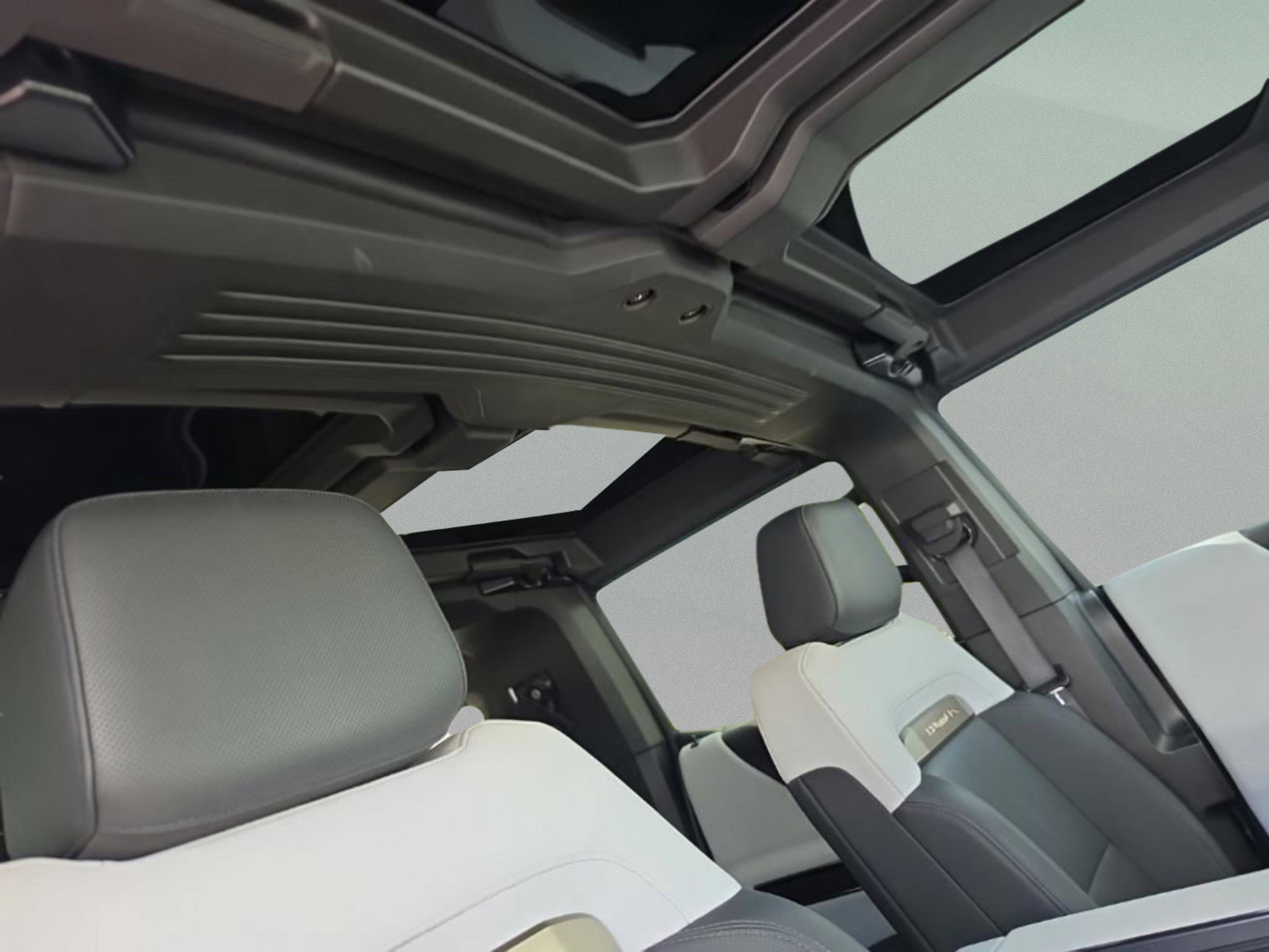 Used 2024 GMC Hummer EV 3X AWD/4WD image 30
