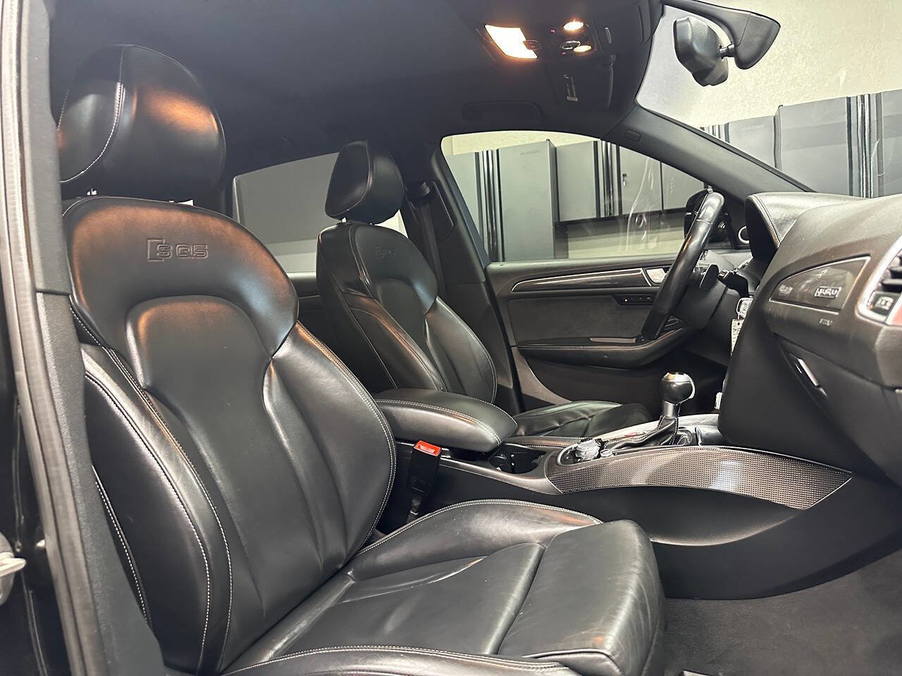 Used 2016 Audi SQ5 Premium Plus w/ Technology Package image 23