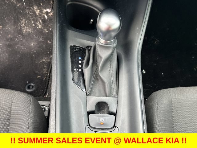 Used 2020 Toyota C-HR LE FWD image 17