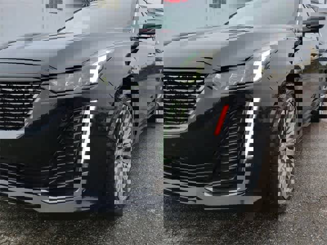 Used 2023 Cadillac CT5 Luxury image 11