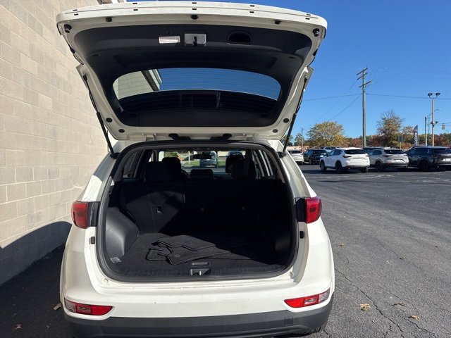 Used 2019 Kia Sportage LX image 6