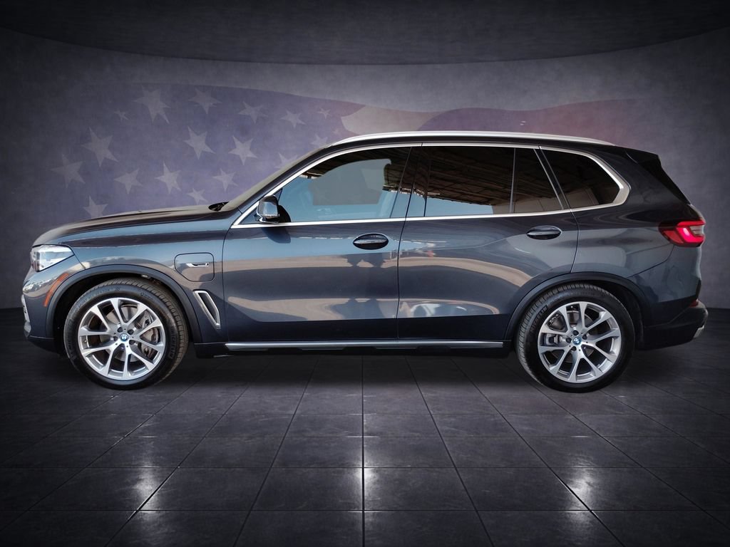Used 2022 BMW X5 xDrive45e w/ Premium Package AWD/4WD image 2