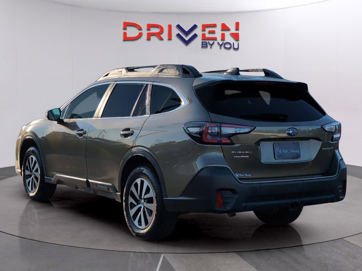 Used 2022 Subaru Outback Premium AWD/4WD image 3