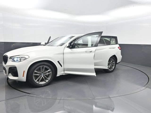 Used 2021 BMW X4 xDrive30i w/ M Sport Package AWD/4WD image 39