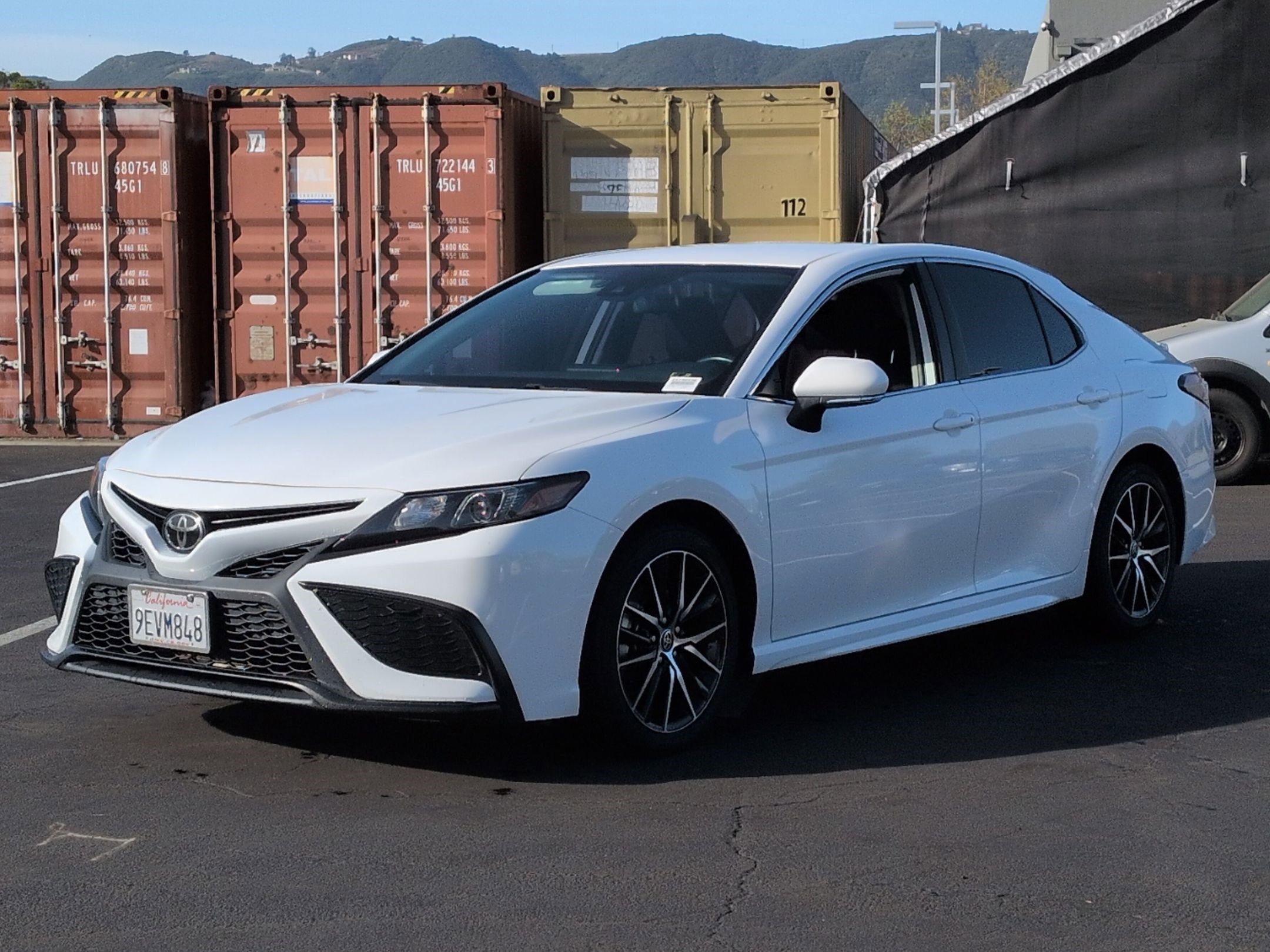Used 2023 Toyota Camry SE image 5