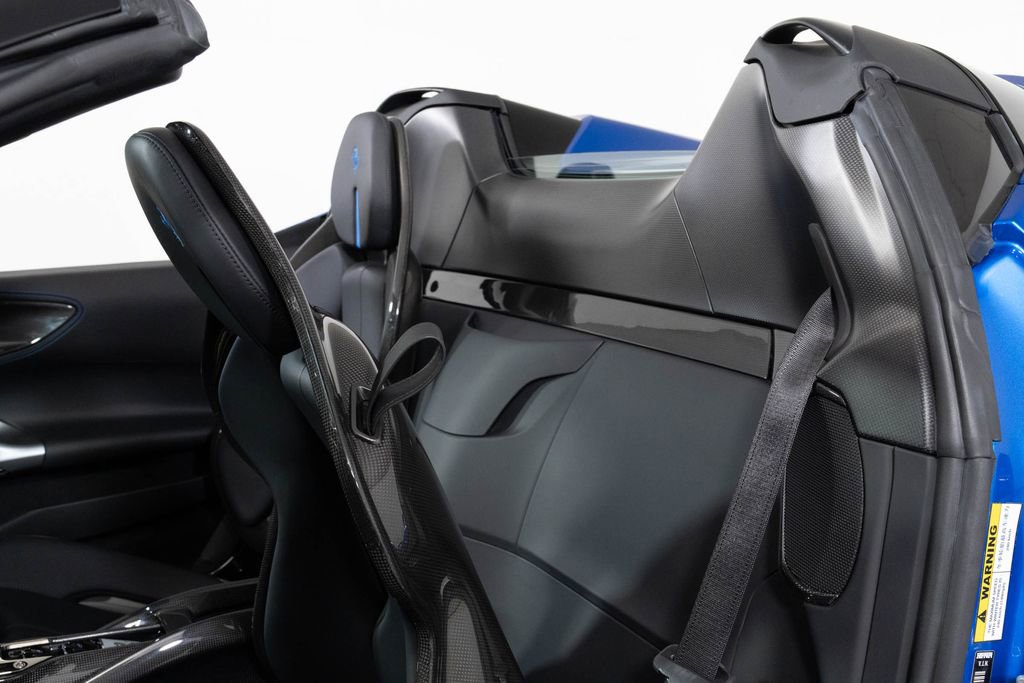 Used 2022 Ferrari SF90 Spider image 45