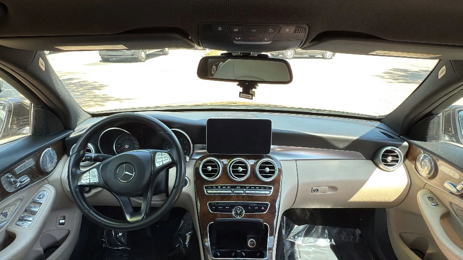 Used 2015 Mercedes-Benz C 300 4MATIC Sedan image 24