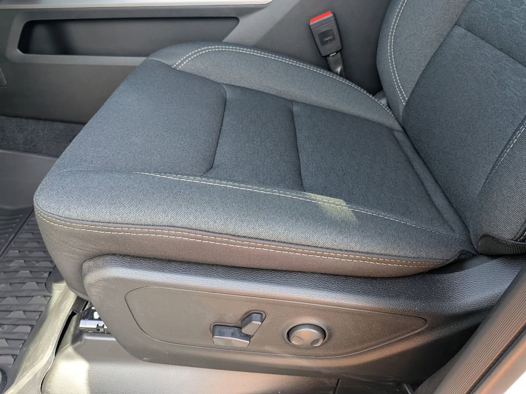 New 2026 RAM 1500 2WD Crew Cab image 23