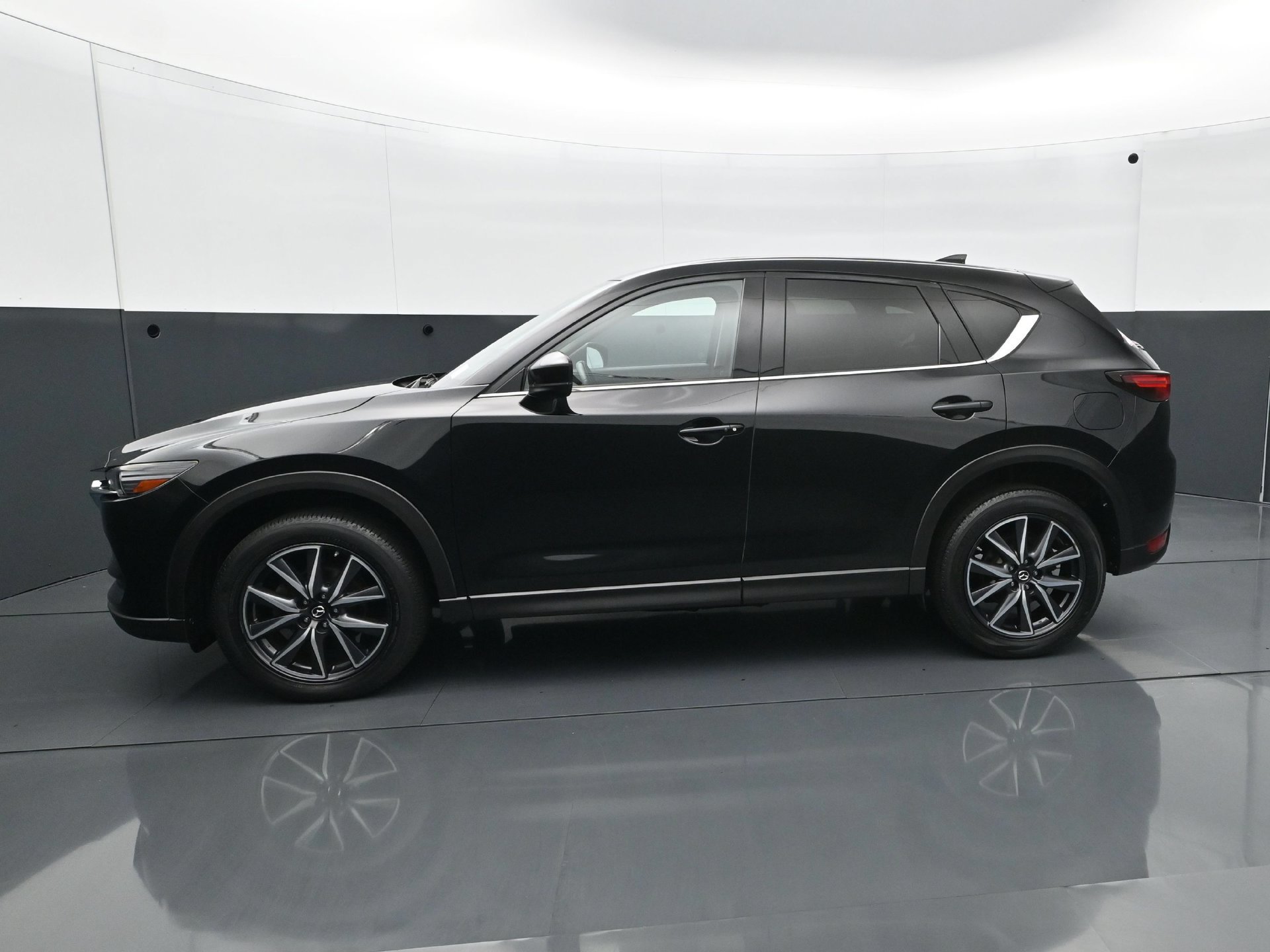 Used 2025 Toyota Grand Highlander AWD Hybrid image 3
