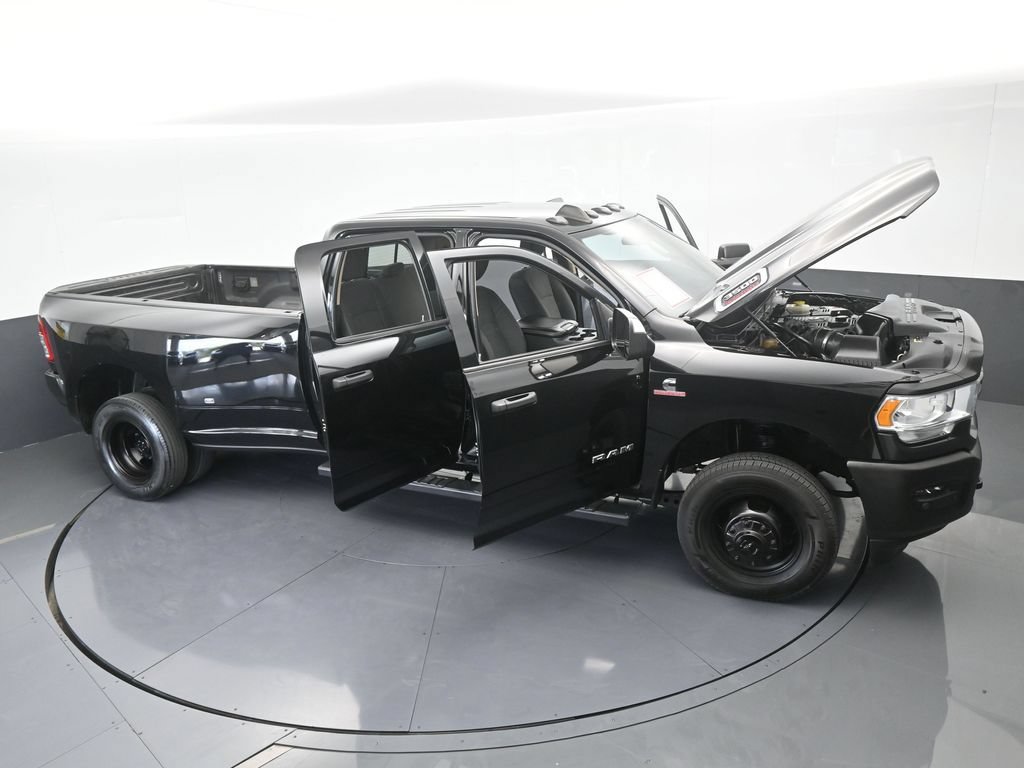 Used 2019 RAM 3500 Tradesman RWD image 73