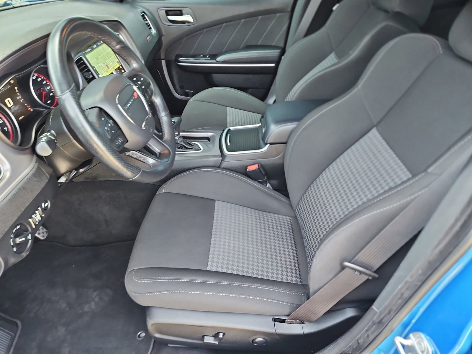 Used 2023 Dodge Charger Scat Pack w/ Navigation & Travel Group image 13