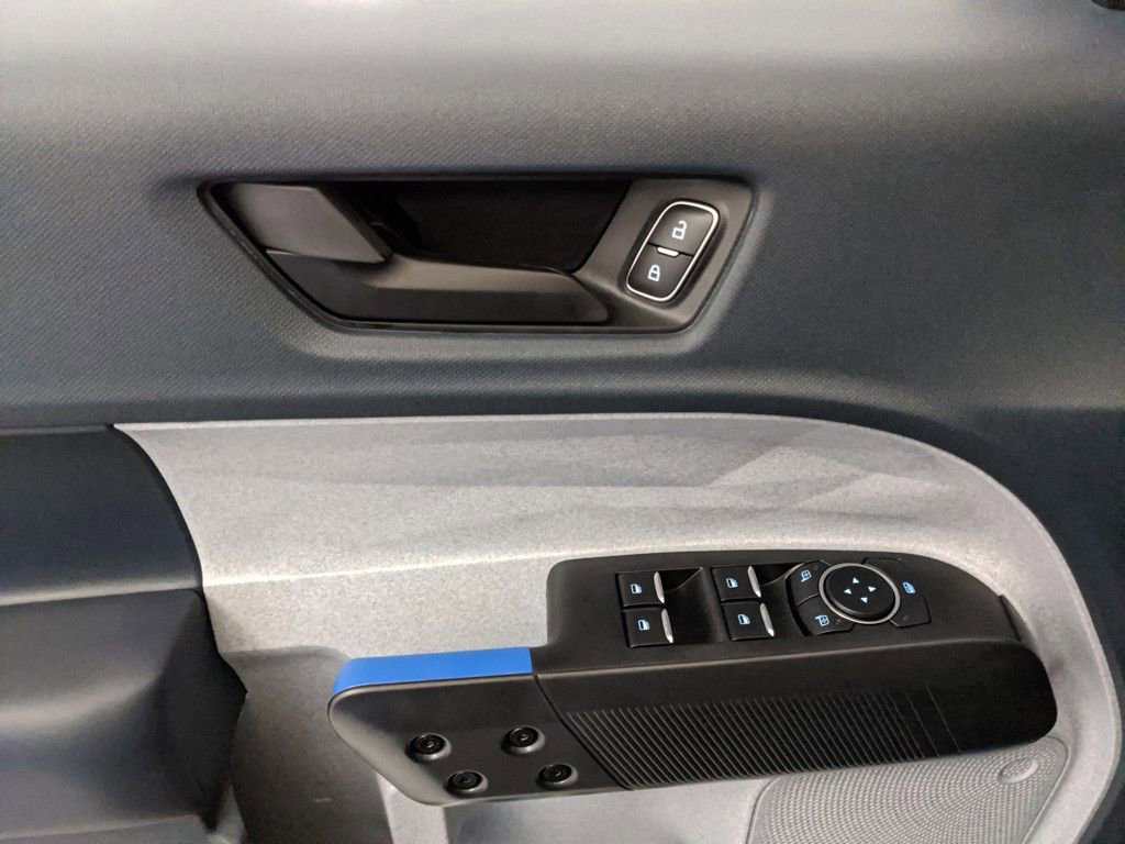 New 2025 Ford Maverick XLT w/ XLT Luxury Package image 21