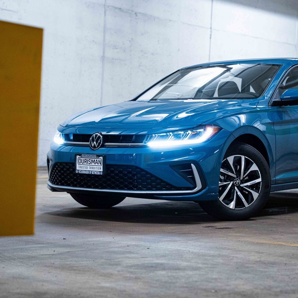 New 2025 Volkswagen Jetta S image 2