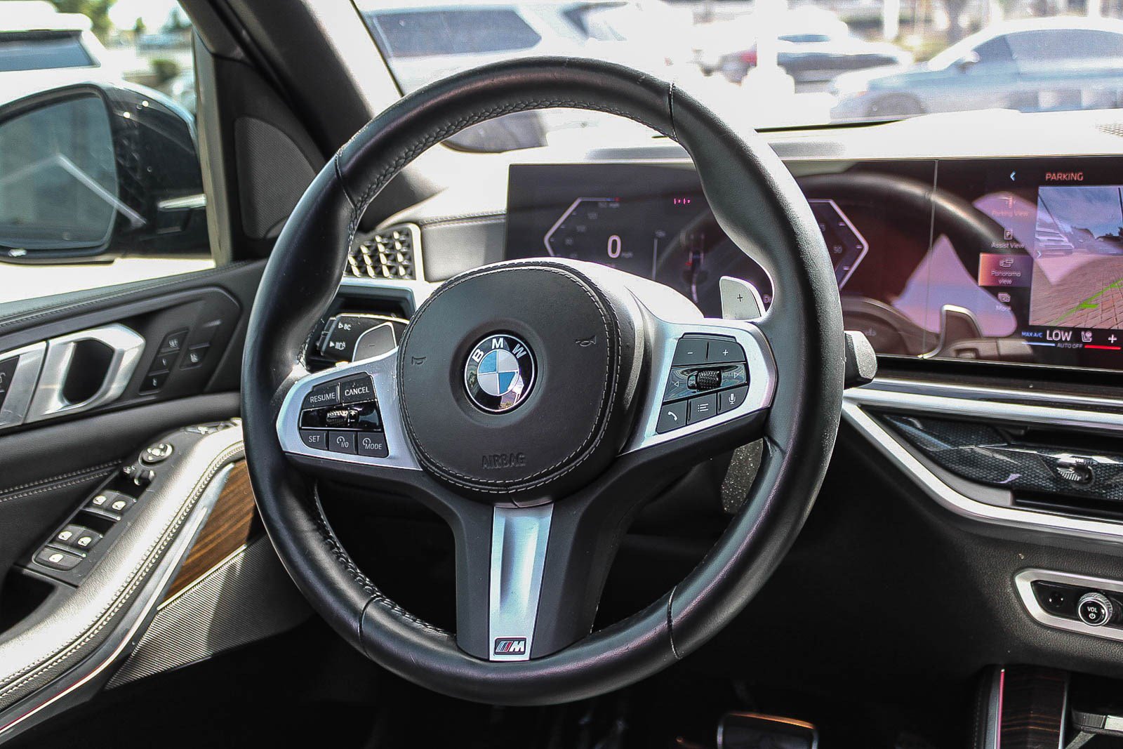 Used 2024 BMW X5 xDrive40i w/ M Sport Package AWD/4WD image 17