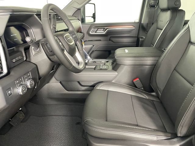 New 2026 GMC Sierra 3500 Denali w/ Denali Reserve Package image 2