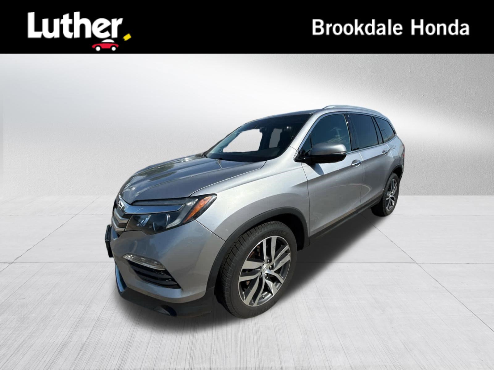 Used 2016 Honda Pilot Elite image 1