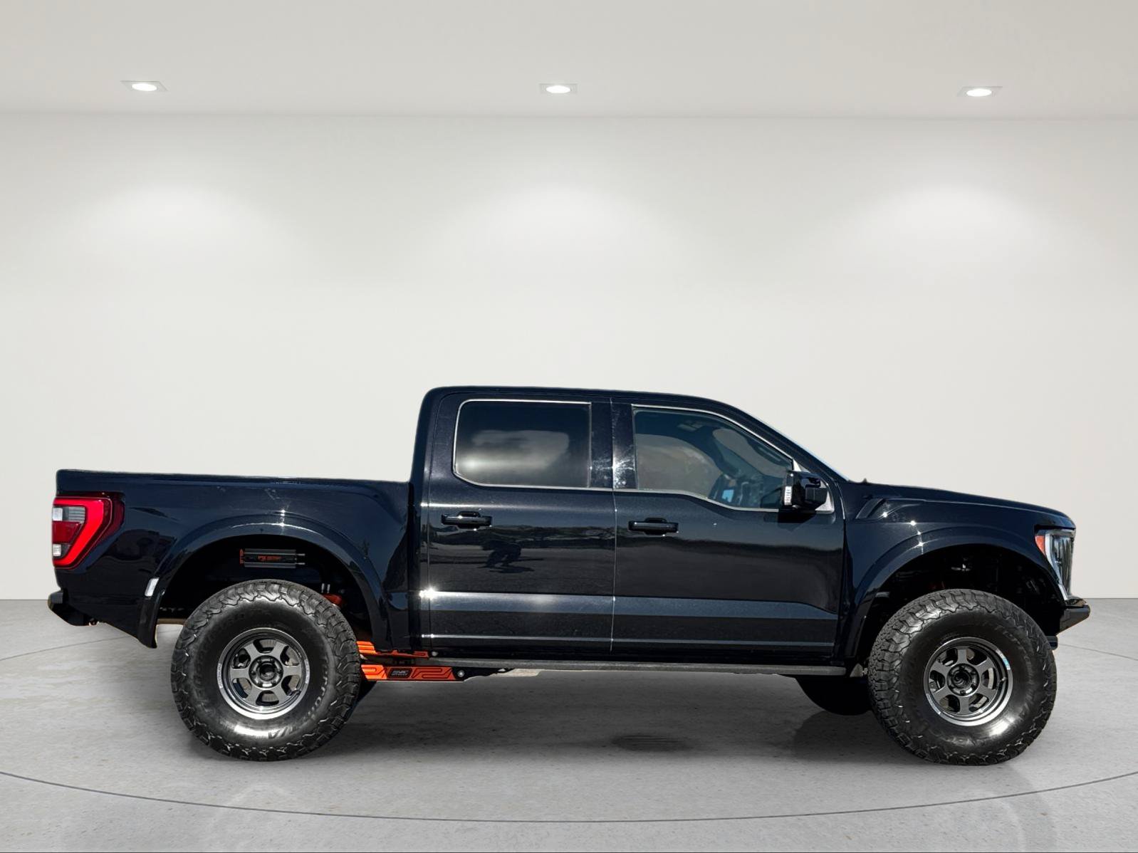 Used 2023 Ford F150 Raptor w/ Equipment Group 802A Raptor R AWD/4WD image 7