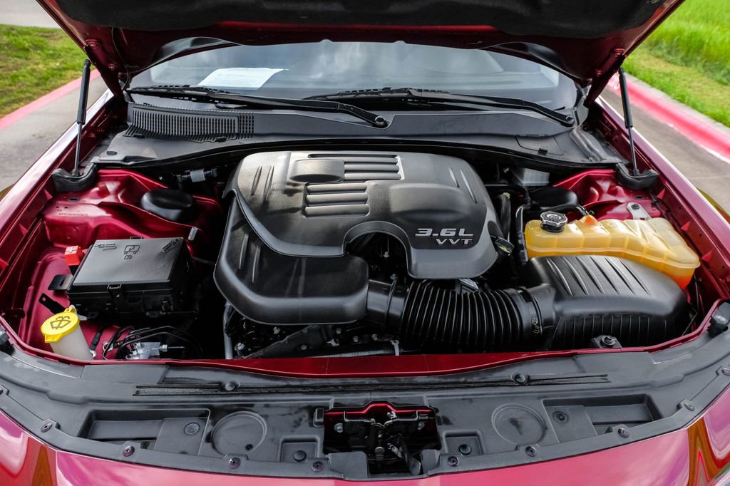 Used 2019 Chrysler 300 Touring w/ Sport Appearance Package image 53