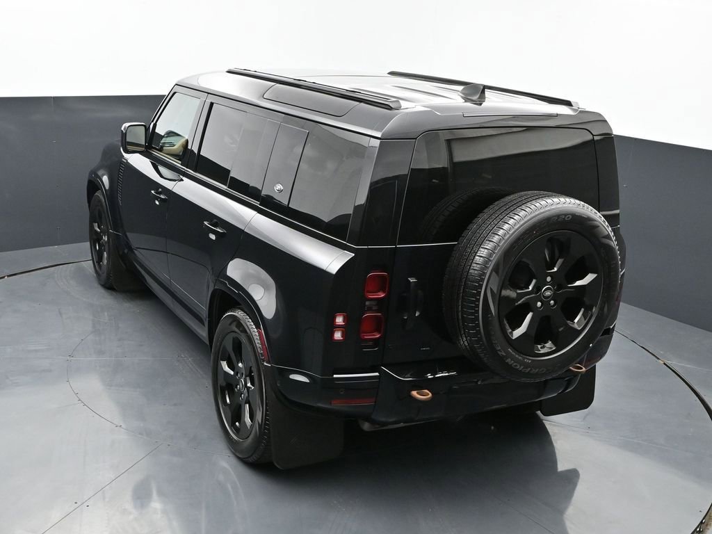 Used 2023 Land Rover Defender 110 X-Dynamic SE image 36