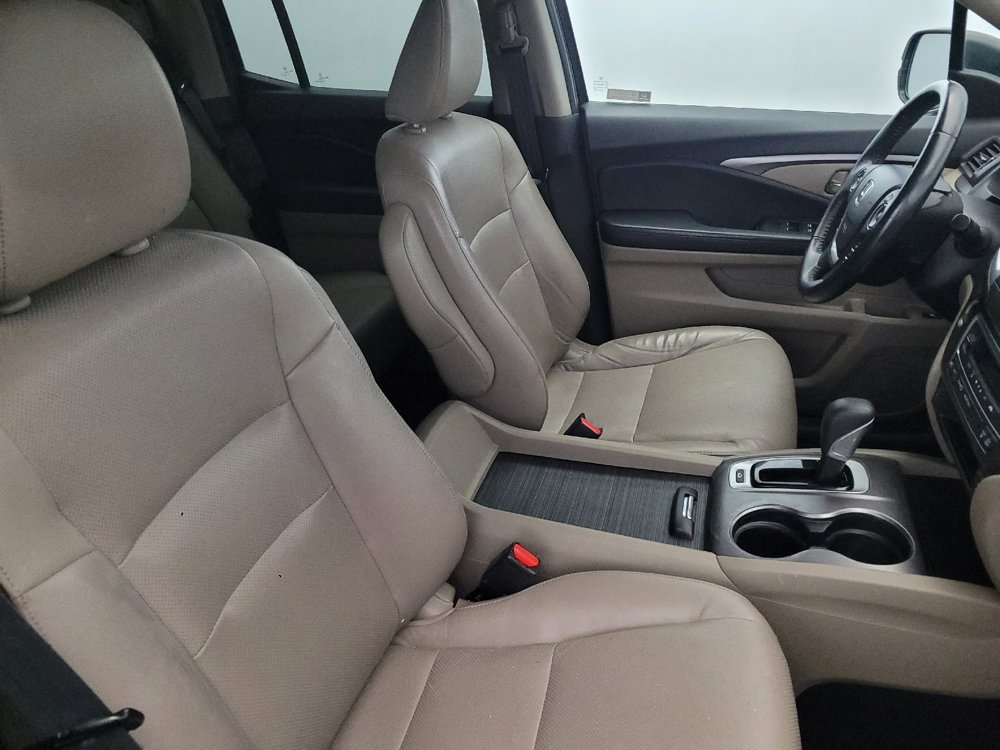 Used 2019 Honda Ridgeline RTL image 21