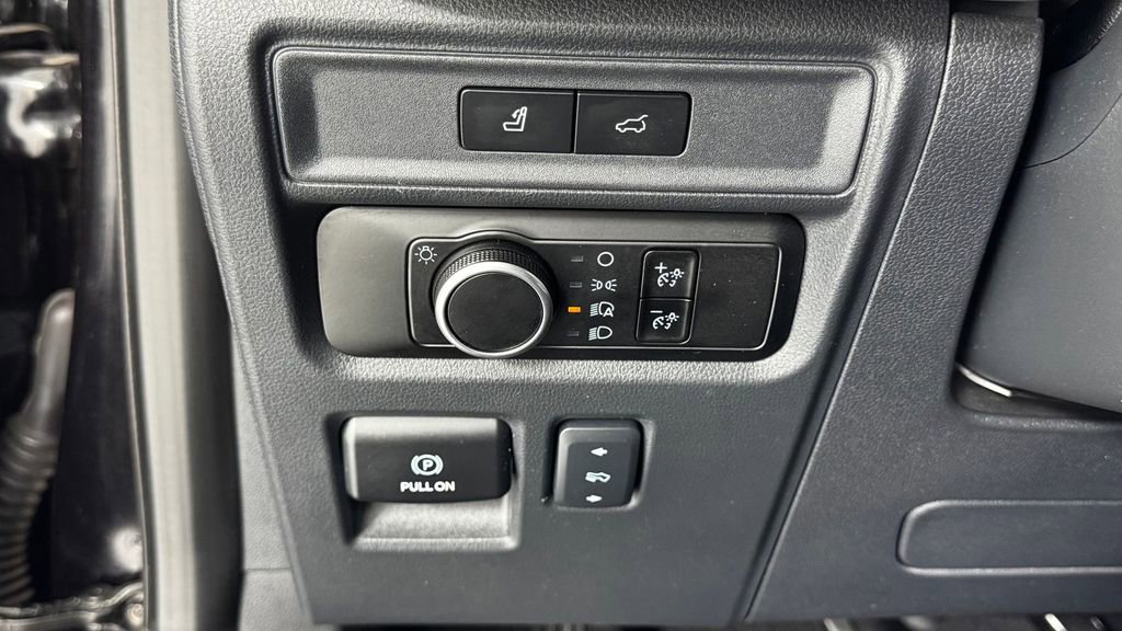 Used 2024 Ford Expedition Max XLT AWD/4WD image 37