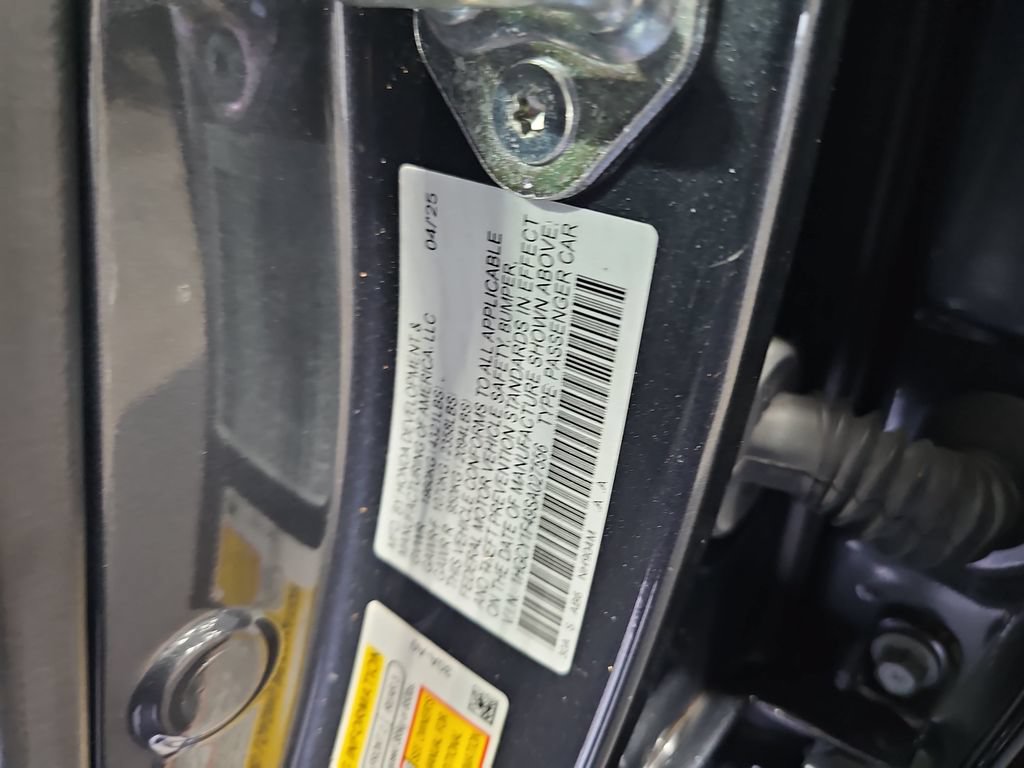 Used 2025 Honda Accord SE image 35