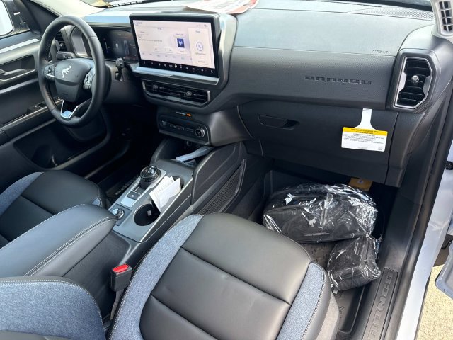 New 2026 Ford Bronco Sport Outer Banks AWD/4WD image 14