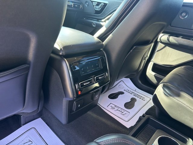 Used 2020 Lincoln Aviator Reserve w/ Elements Package Plus image 30