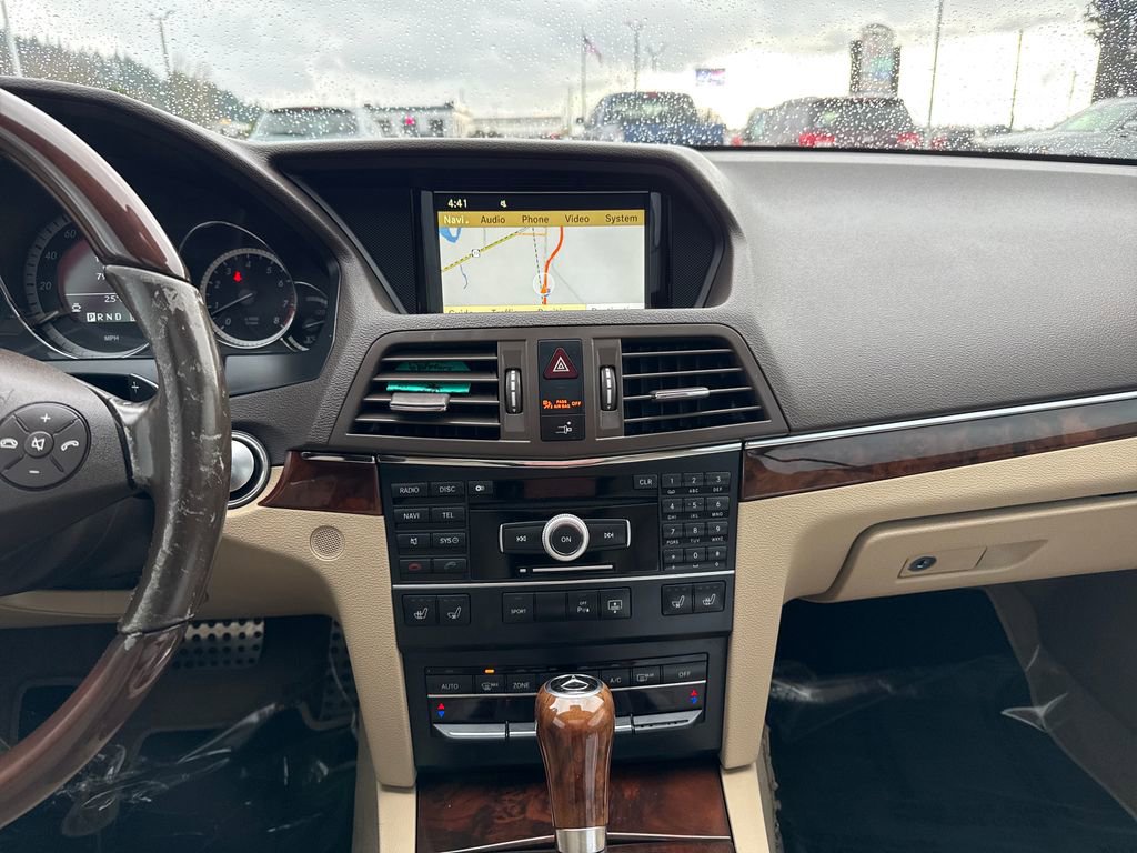 Used 2011 Mercedes-Benz E 550 Coupe image 28