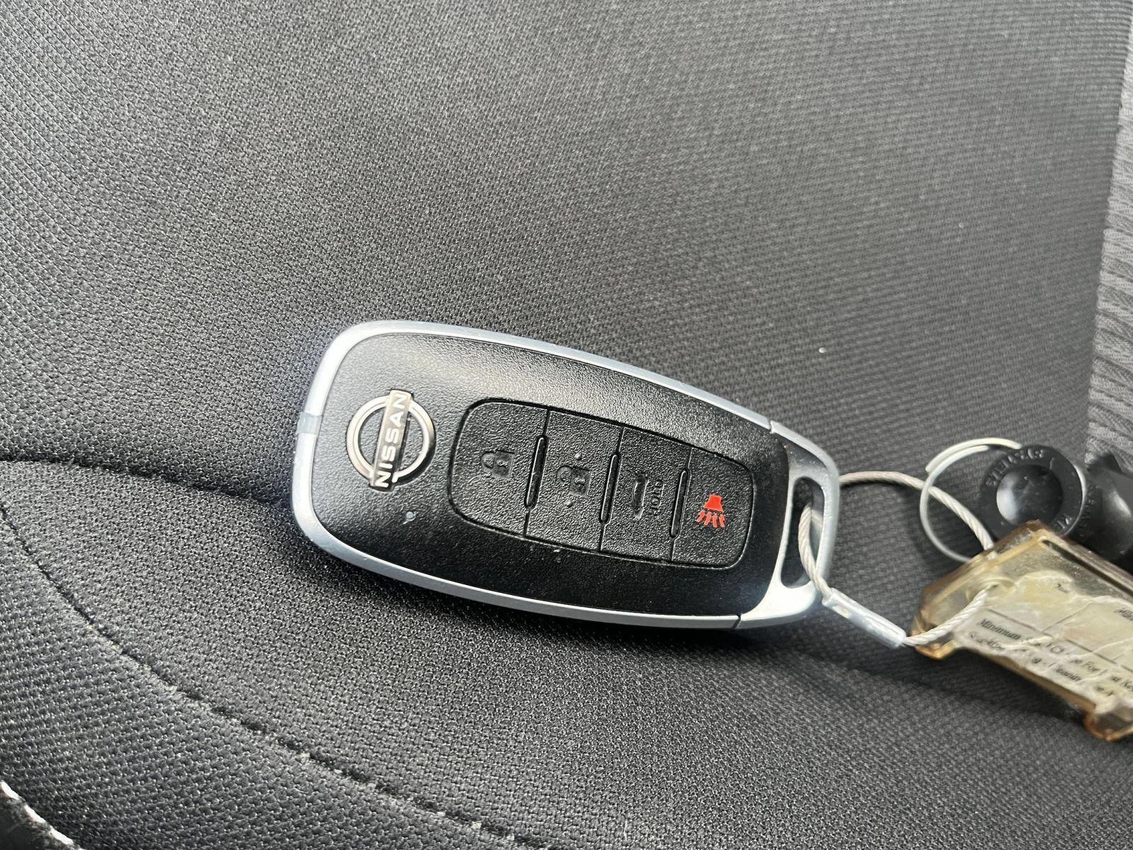 Used 2025 Nissan Sentra SV FWD image 24