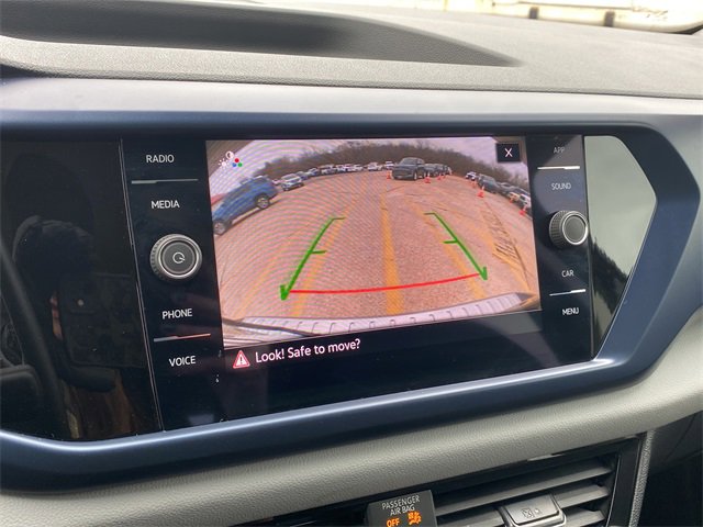 Used 2023 Volkswagen Taos SE image 29