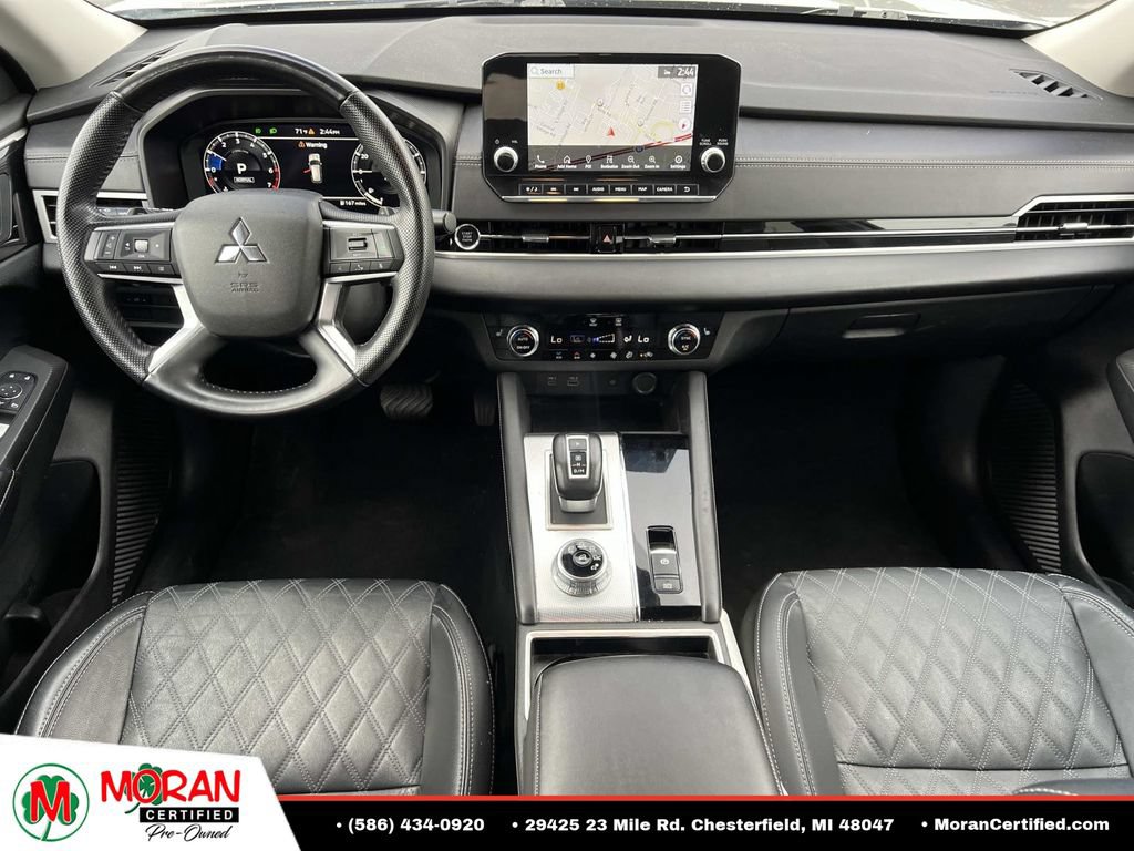 Used 2024 Mitsubishi Outlander SEL FWD image 13