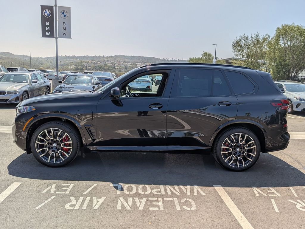 New 2026 BMW X5 xDrive50e image 5