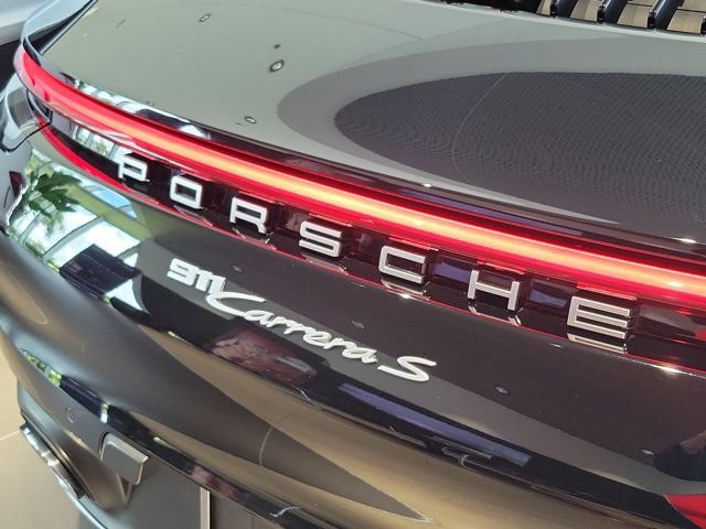 Used 2024 Porsche 911 Carrera S RWD image 7